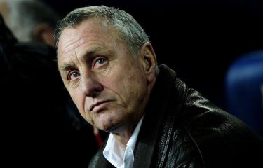 Liga : Cruyff compare le mercato du Real et du Barça