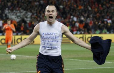 Roja : Iniesta demande pardon