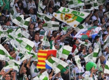 Elche: 2.000 supporters au Camp Nou