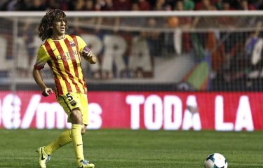 Barça: Les débuts et le palmarès de Puyol (Video)