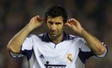 Barça: Figo explique pourquoi il a signé au Real Madrid