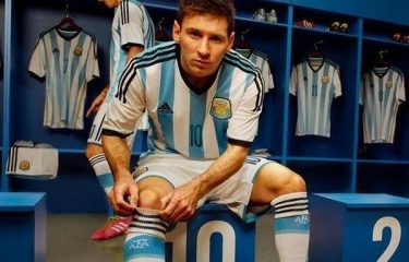 Barça: Messi pour Adidas (Video)