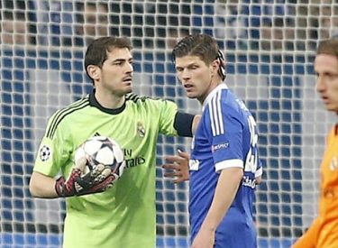 Real: Casillas (enfin) battu par Huntelaar