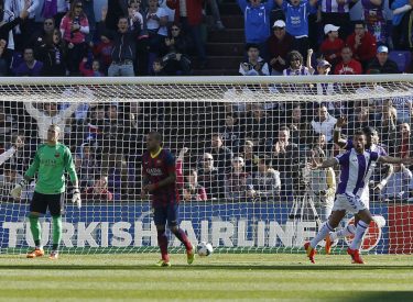 Liga: J27/ Valladolid bat le Barça (1-0)