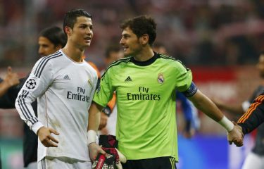 Real : Quand Casillas retient Ronaldo sur le terrain