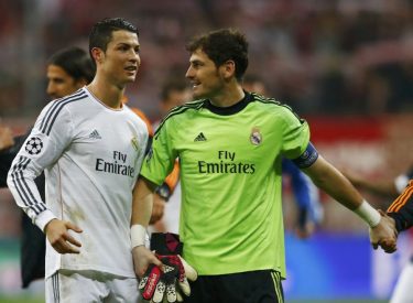 Real : Quand Casillas retient Ronaldo sur le terrain