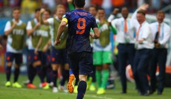 Pays-Bas : Van Persie se moque de l’Espagne