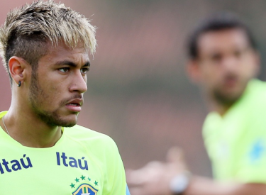 Brésil : Neymar « Je reçois un coup et je suis expulsé »