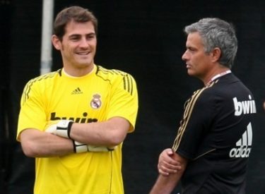 Chelsea : Quand Mourinho tacle Casillas