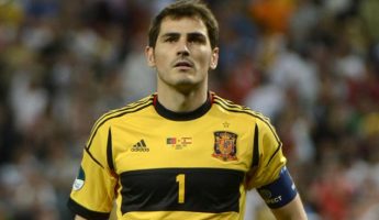 Real : Casillas offre ses gants à un enfant