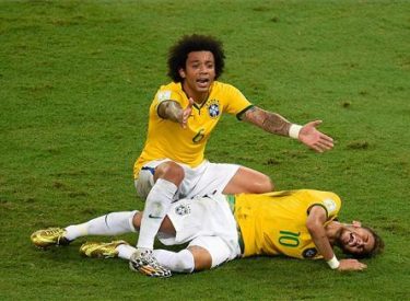 Brésil : Neymar ne sentait « plus ses jambes »