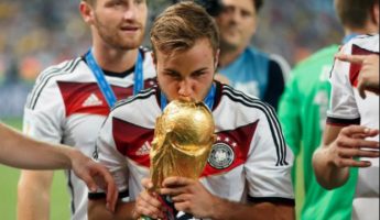 Mondial 2014 : Gotze et Messi prennent la pose