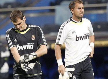 Real : Dudek choisit Casillas
