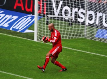 Bayern : Guardiola et Reina prennent la pose