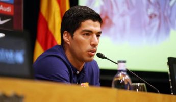 Barça : Luis Suarez apporte son soutien à Cruyff