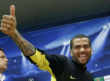 Ballon d’Or : Dani Alves, surpris que Neymar ne soit pas 2e