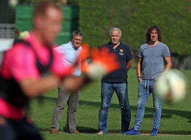 Barça : Carles Puyol a débuté ses nouvelles fonctions