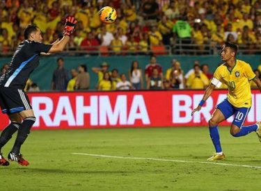 Brésil v Colombie : 1-0, Neymar en forme