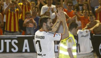 Valence v Almeria : 3-2, Negredo offre le podium