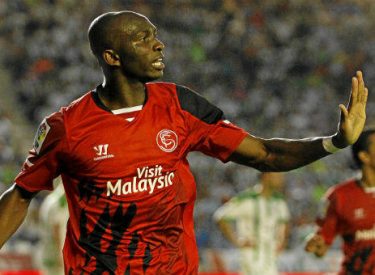 Séville : M’bia rejoint Trabzonspor (Officiel)
