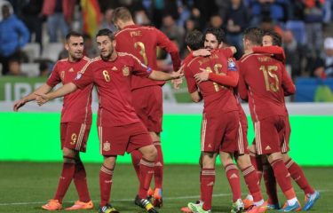 Espagne v Biélorussie : 3-0, Une victoire tranquille