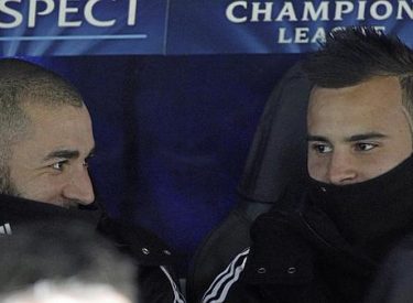 Real : Jesé s’énerve face à Elche, Benzema le calme