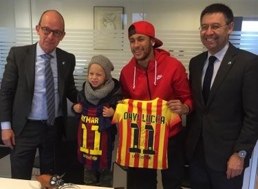 Barça : Neymar et son fils, socios du club