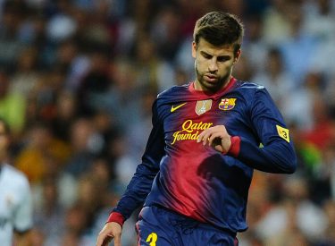 Barça : Piqué dément avoir insulté l’arbitre assistant