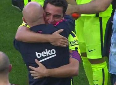 Barça : Le Camp Nou rendra hommage à Xavi samedi