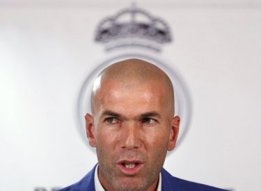 Real : Zidane « On est injuste avec James, ça me gêne qu’on parle mal de lui »