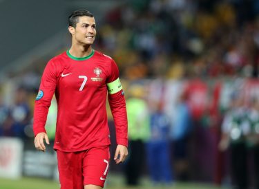 Euro2016 : L’UEFA sanctionne le Portugal après le selfie de Cristiano