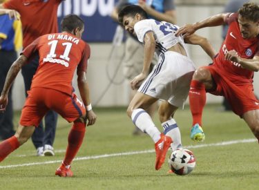Revue de presse : Le Real Madrid s’incline contre le PSG, le Barça lutte pour un 9