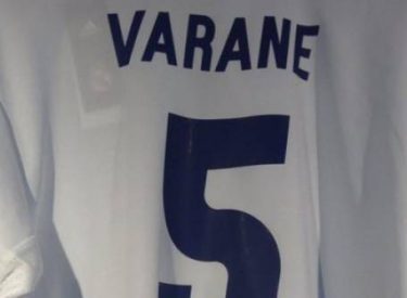 Real : Varane prend le numéro cinq
