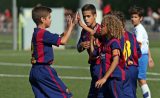 L’équipe junior du FC Barcelone offre une belle leçon de fair play